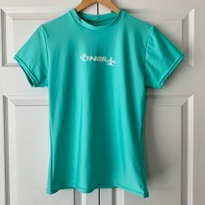 Women’s O’Neill spf 50 top